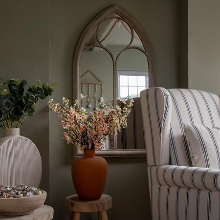 Broadway Scandi Chic Authentic Cottage Exteriör bild
