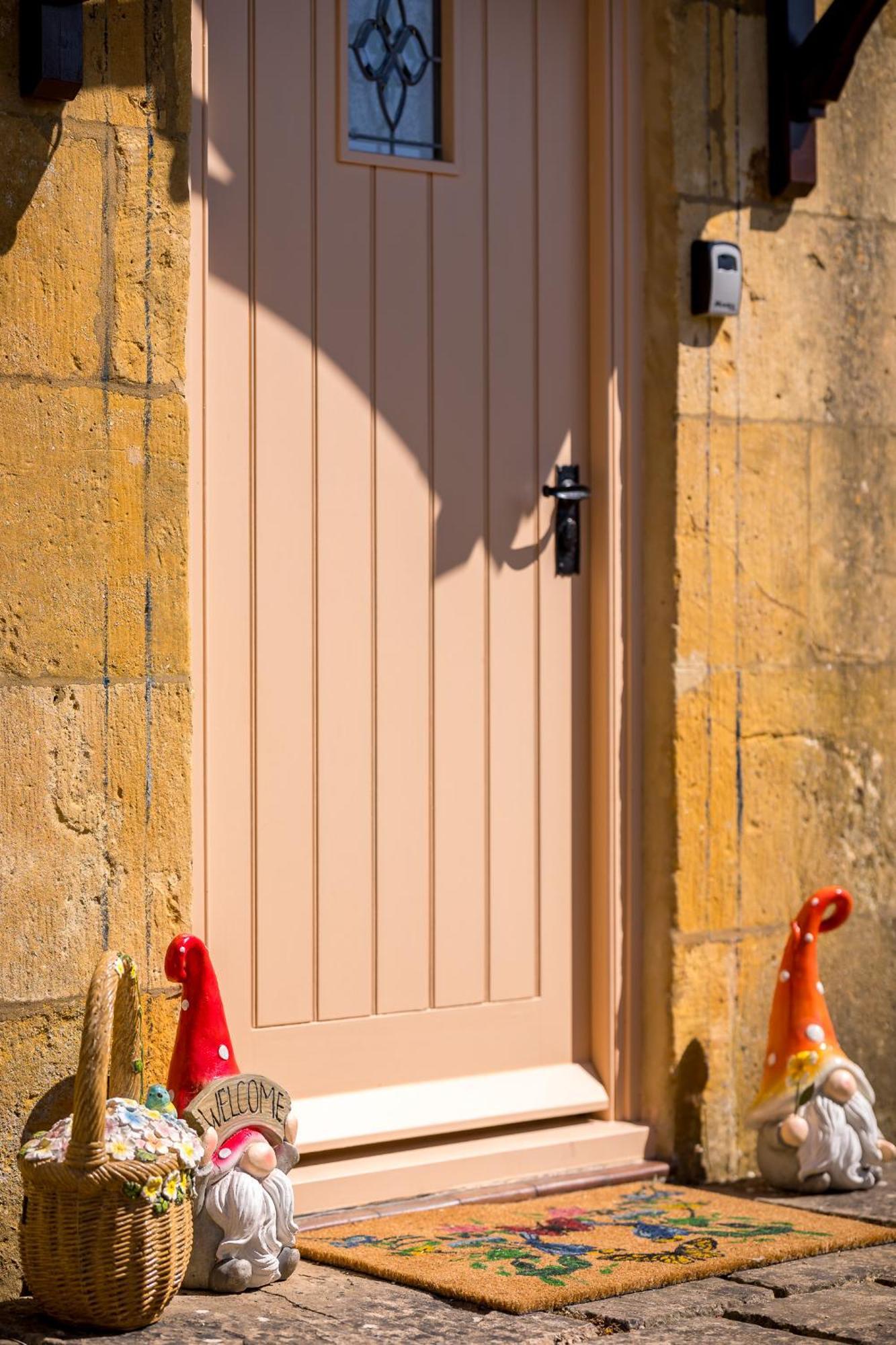 Broadway Scandi Chic Authentic Cottage Exteriör bild